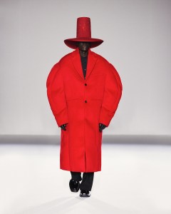 Chen Peng Fall 2024 Ready-to-Wear Collection at Paris Fashion Week
