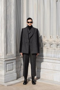 Dice Kayek Fall 2024 Ready-to-Wear Collection at Paris Fashion Week