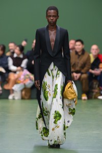 Loewe Fall 2024 Ready-to-Wear Collection at Paris Fashion Week