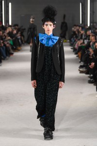 Noir Kei Ninomiya Fall 2024 Ready-to-Wear Collection at Paris Fashion Week