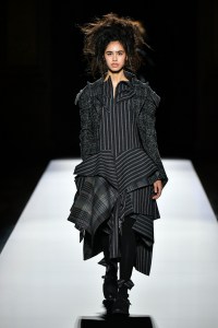 Yohji Yamamoto Fall 2024 Ready-to-Wear Collection at Paris Fashion Week