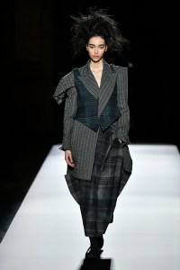 Yohji Yamamoto Fall 2024 Ready-to-Wear Collection at Paris Fashion Week