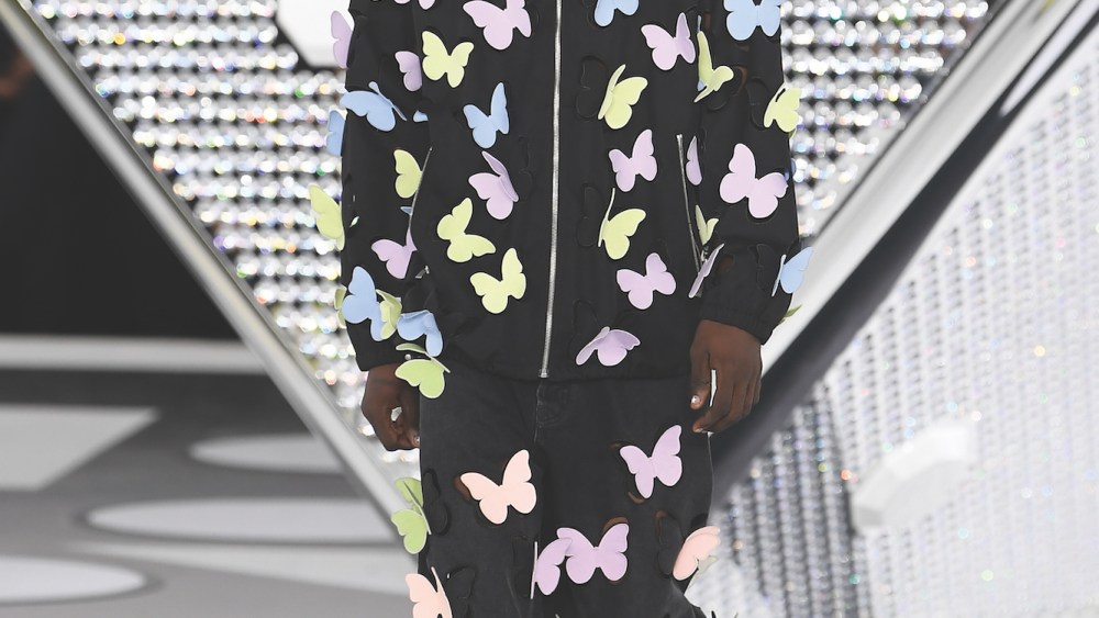 6 Fall/Winter 2024-2025 Denim Trends to Watch