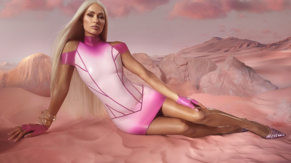 Paris Hilton self tanner tan-luxe campaign