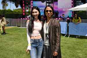 Mengling Yi and Michael Mente