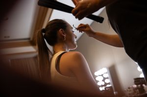 A look at getting ready with Nika Mühl for the 2024 WNBA draft.