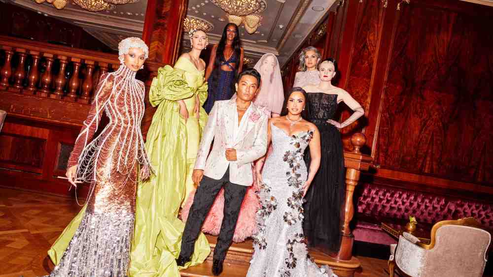 Ugbad Abdi, Maria Sharapova, Simone Ashley, Radhika Jones, Gayle Rankin and Demi Lovato, all in Prabal Gurung, with the designer.