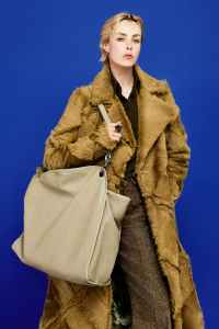 Burberry Spring 2025 Ready-to-Wear Collection