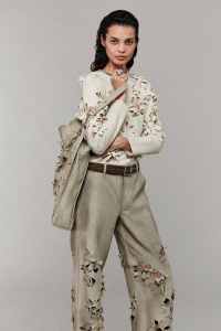 Burberry Spring 2025 Ready-to-Wear Collection
