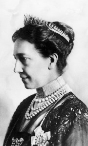SWEDEN - CIRCA 1920:  Portrait Of The Wife Of King Gustaf V Of Sweden, Born Princess Victoria Of Baden.  (Photo by Keystone-France/Gamma-Keystone via Getty Images)