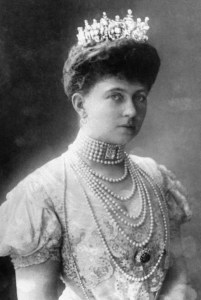 La Reine Sophie de Grèce, princesse de Prusse et épouse du roi Constantin de Grèce, circa 1900.  (Photo by Keystone-FranceGamma-Rapho via Getty Images)