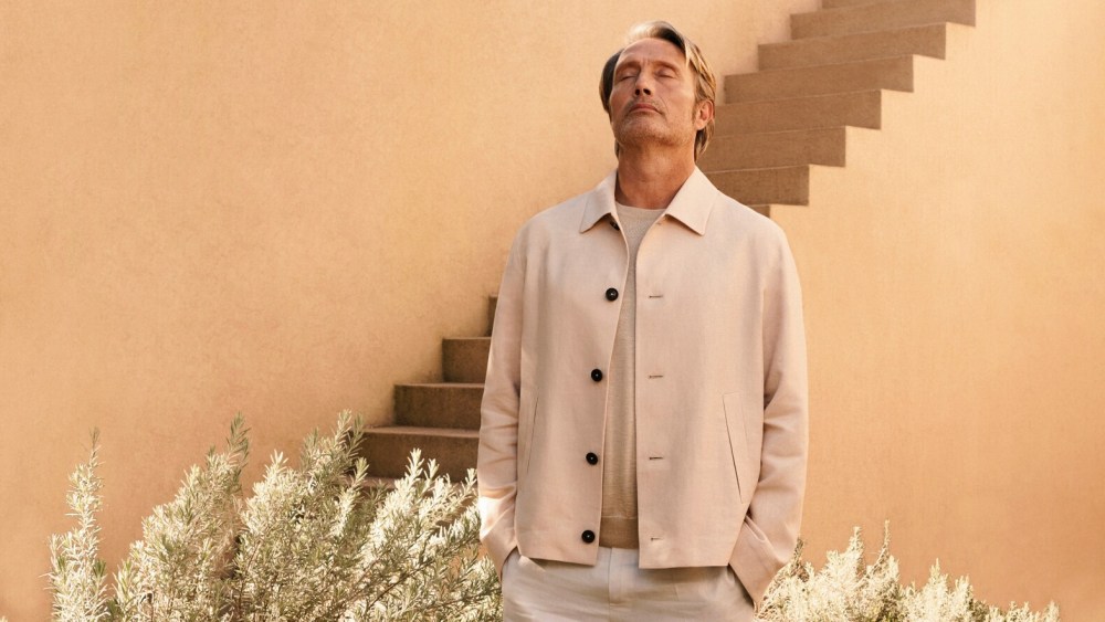 Mads Mikkelsen fronts the Zegna spring 2024 ad campaign Oasi Lino4