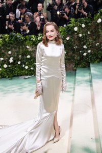Isabelle Huppert in Balenciaga