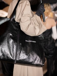 Balenciaga Spring 2025 Ready-to-Wear Collection