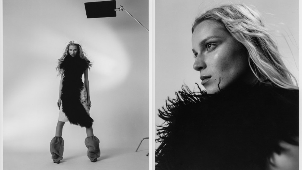 Alexander McQueen dress with patched statue embroidery in ecru tufted wool and black-and-white shearling with white wool rib-knit back. Verdura 18-karat yellow gold Lion’s Paw Shell  ear clips; Janis Savitt gold-plated brass ring.