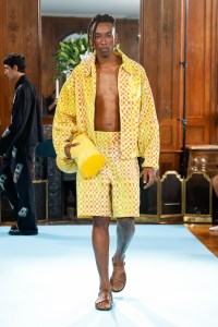 3.Paradis Spring 2025 Ready-to-Wear Collection at Paris Fashion Week