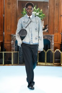 3.Paradis Spring 2025 Ready-to-Wear Collection at Paris Fashion Week