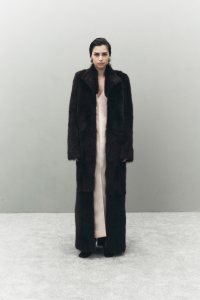 Khaite Resort 2025 Ready-to-Wear Collection