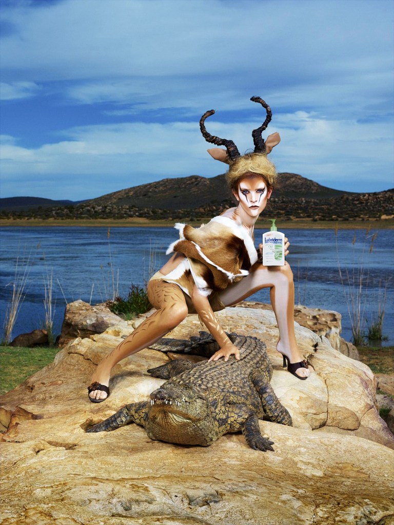 AMERICA'S NEXT TOP MODEL, Kahlen Rondot, (Cycle 4), 2003-, © UPN / courtesy Everett Collection