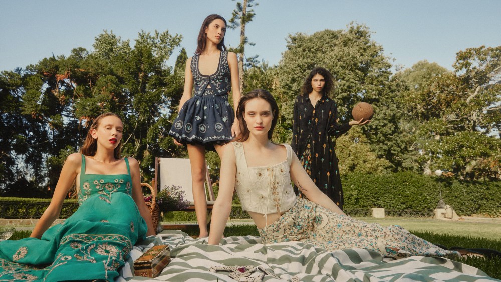 The Colombian brand Agua by Agua Bendita will present its new collection at White Milano