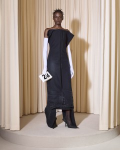 Balenciaga Fall 2024 Couture at Paris Fashion Week
