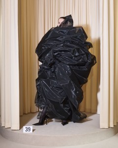 Balenciaga Fall 2024 Couture at Paris Fashion Week