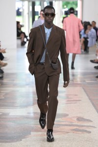 Gucci Spring 2025 Men's Ready-To-Wear Collection at Milan Fashion Week
