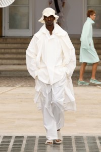 Issey Miyake Homme Plissé Spring 2025 Men's Collection at Paris Fashion Week
