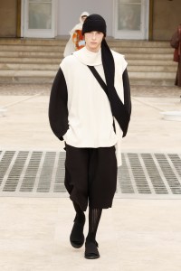 Issey Miyake Homme Plissé Spring 2025 Men's Collection at Paris Fashion Week