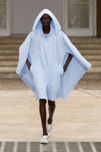 Issey Miyake Homme Plissé Spring 2025 Men's Collection at Paris Fashion Week