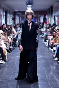 John Richmond Spring 2025 Ready-to-Wear at Milan Fashion Week