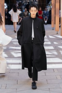 Sacai Spring 2025 Ready-To-Wear Show at Paris Fashion Week
