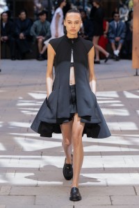 Sacai Spring 2025 Ready-To-Wear Show at Paris Fashion Week