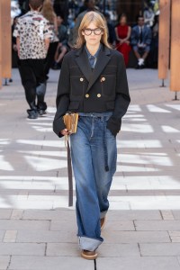 Sacai Spring 2025 Ready-To-Wear Show at Paris Fashion Week