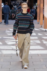 Sacai Spring 2025 Ready-To-Wear Show at Paris Fashion Week