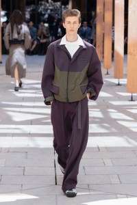 Sacai Spring 2025 Ready-To-Wear Show at Paris Fashion Week