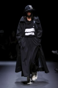 Y-3 Spring 2025 Ready-to-Wear Collection at Paris Fashion Week