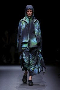 Y-3 Spring 2025 Ready-to-Wear Collection at Paris Fashion Week