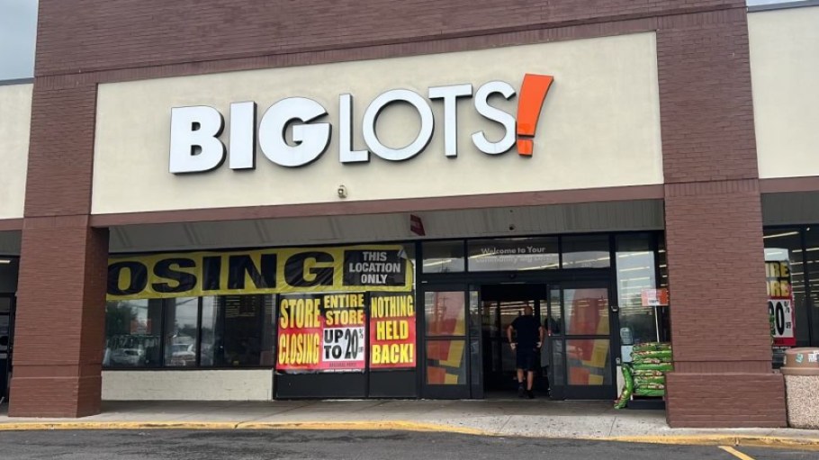 This Big Lots store in Carle Place, N.Y. on July 23,2024, is one of the 149 locations that will close.