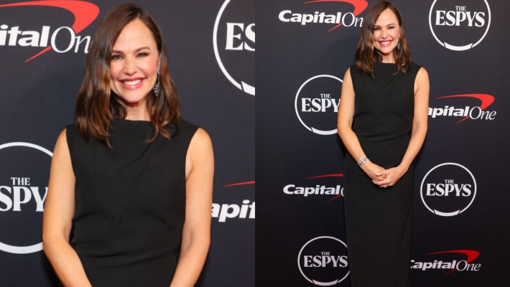 Jennifer Garner attends the 2024 ESPY Awards wearing black givenchy dress.
