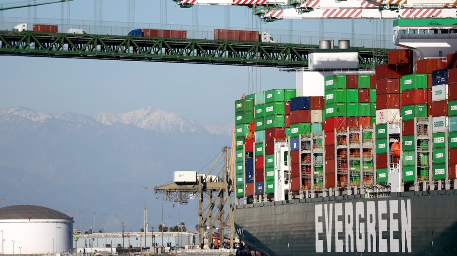 Major ports handled 2.08 million TEUs in May even amid rising freight rates and unresolved labor negotiations on the East and Gulf Coasts.