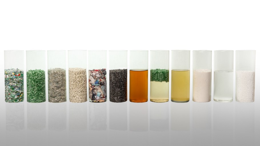 The full process of Carbios' PET biorecycling technology.
