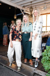 Teresa Palmer, Emily Current, and Sarah Wright