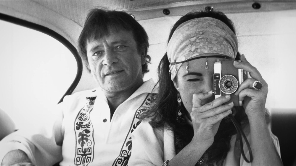 Elizabeth Taylor and Richard Burton's relationship is examined in HBO's "Elizabeth Taylor: The Lost Tapes."