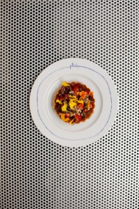 Strawberry Greek salad ‘tartelette’ with fig leaves