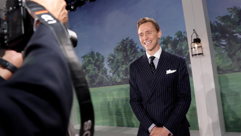Tom Hiddleston