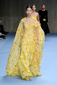 Carolina Herrera Spring 2025 Ready-to-Wear