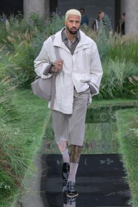 Boss Spring 2025 Ready-To-Wear Collection at Milan Fashion WeekModel on the runway at Boss RTW Spring 2025 as part of Milan Ready to Wear Fashion Week on September 18, 2024 in Milan, Italy.