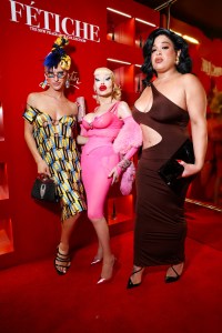 Linux, Amanda Lepore, Robert Garcia