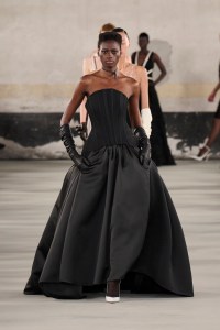 Elisabetta Franchi Spring 2025 Ready-To-Wear Collection